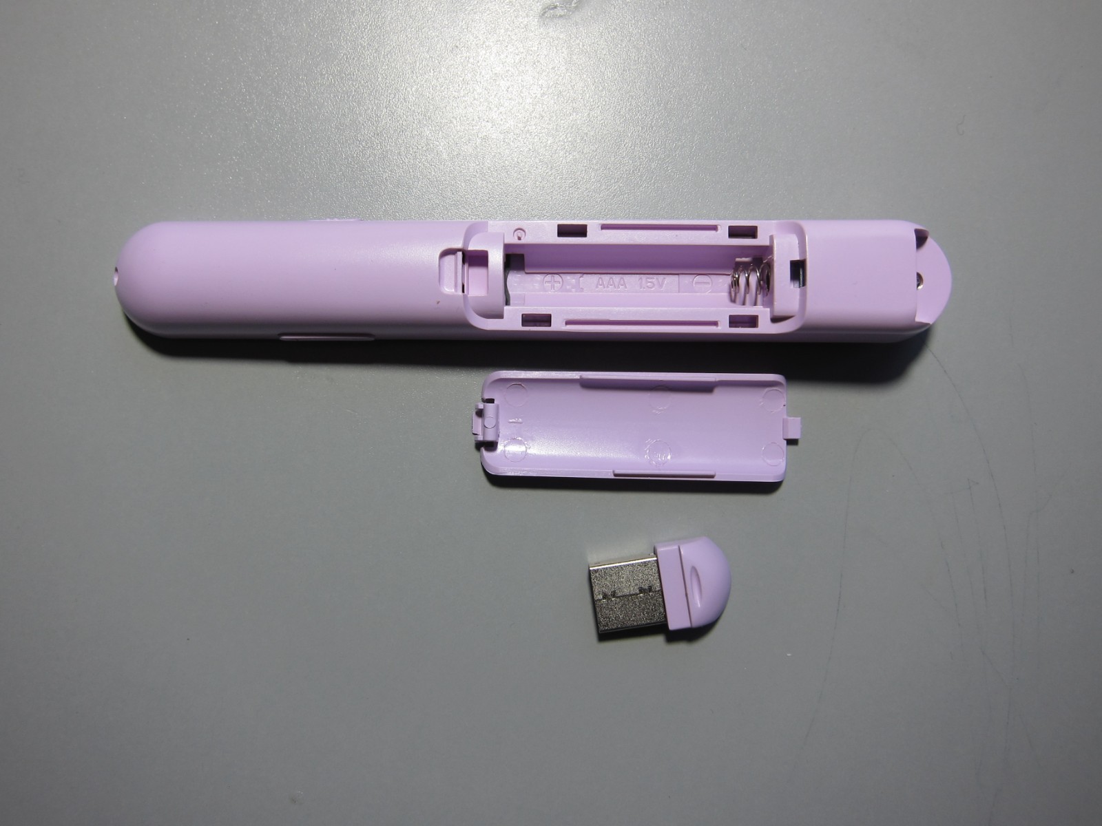 Presentation Clicker Hyperlink Volume Control Wireless Presenter, Pink USB
