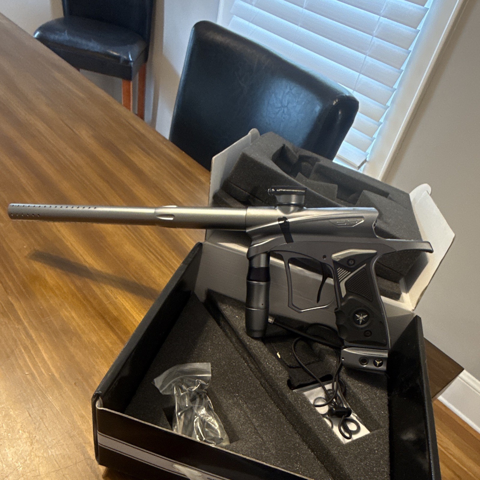 Dangerous Power G3 Electronic Paintball Marker Silver & Black