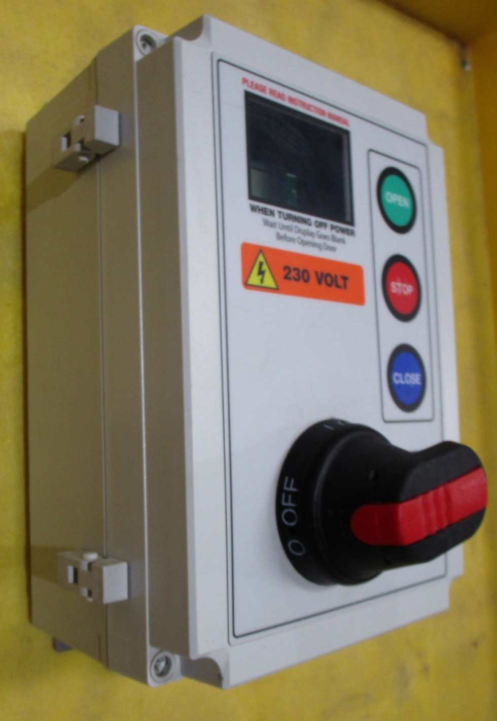 BTR Controls: DG-Mini Advanced Integrated Controller 230V