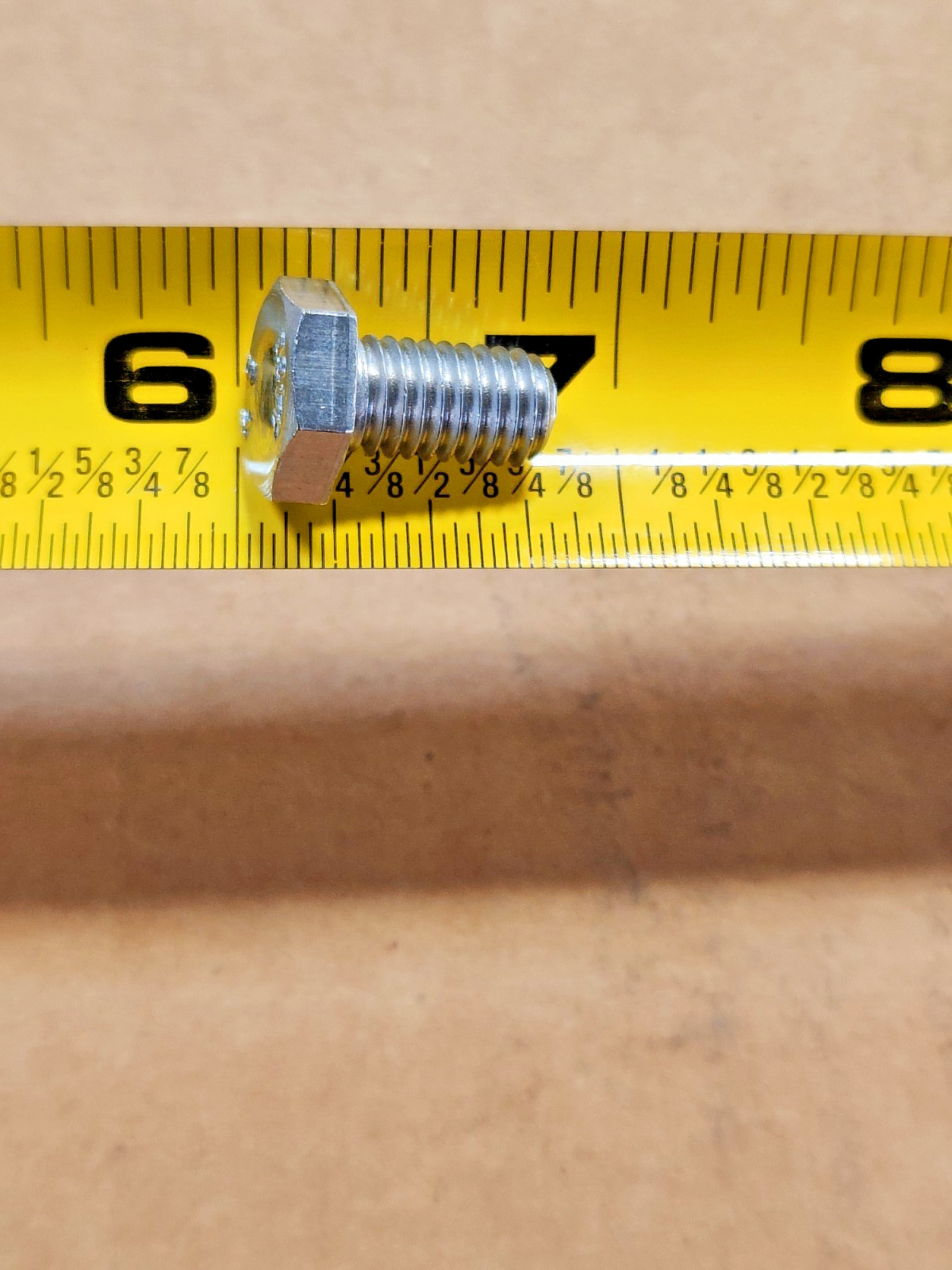 NP 3005116C1 - BOLT, HEX, M8 X 14
