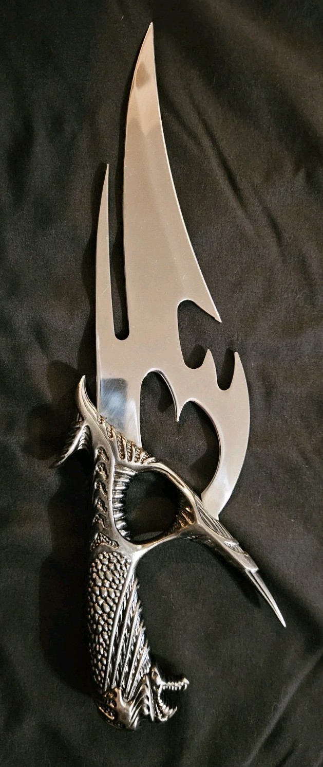 Collectible Fantasy Dragon Dagger Knife Ornate Hilt 440 Stainless Steel Blade