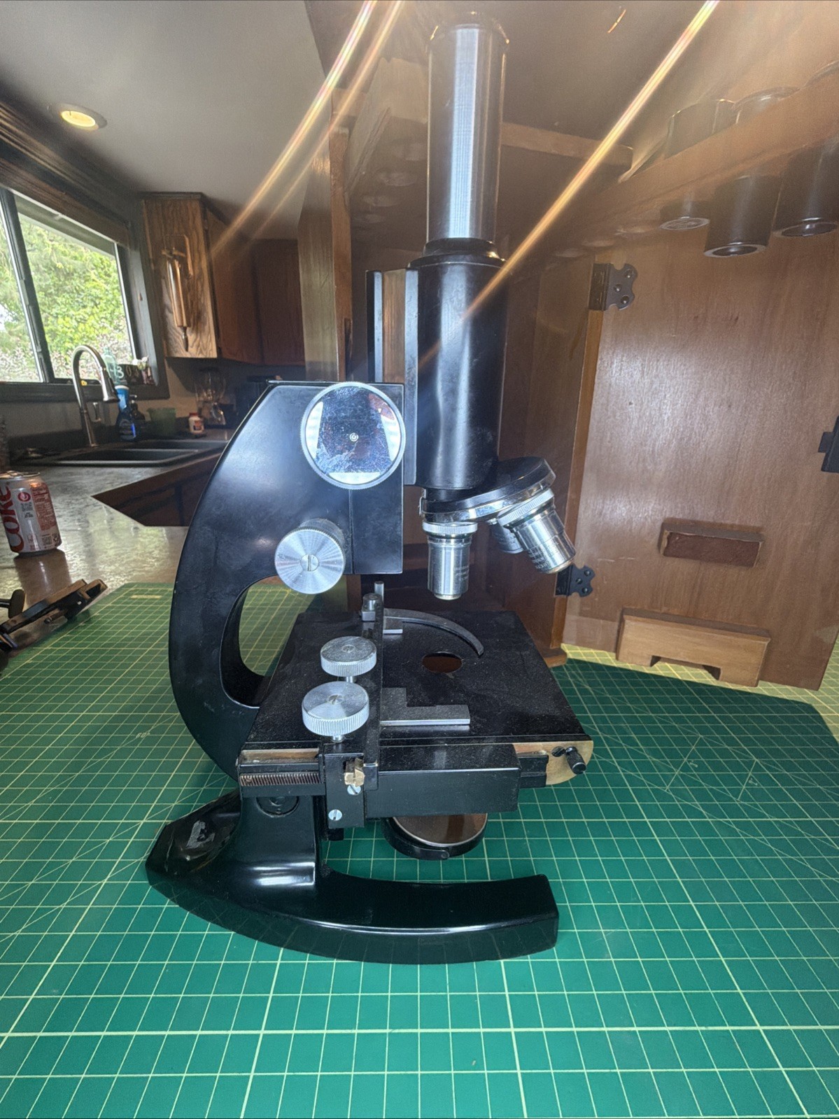 1940'S BAUSCH & LOMB MICROSCOPE W/CASE AND EXTRA OBJECTIVES