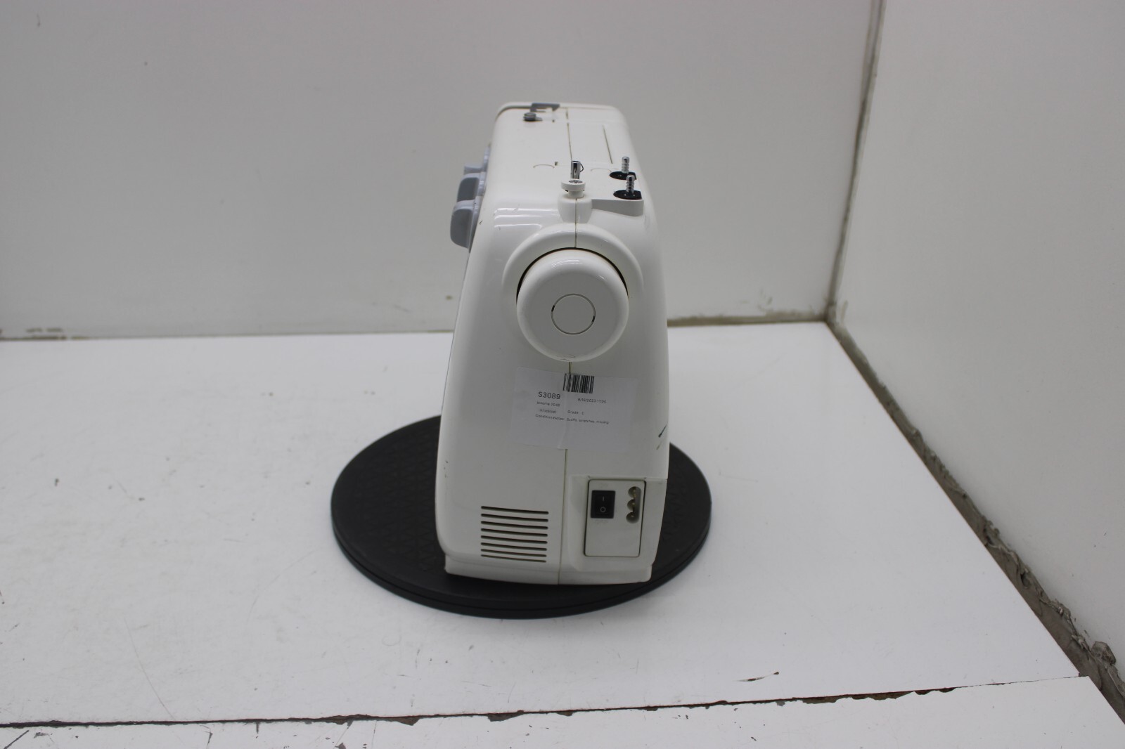 Janome 2049 Sewing Machine - Untested As-is