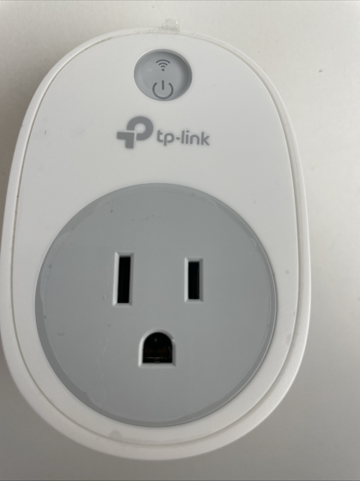 TP-LINK HS 100 SMART Wi-Fi PLUG - IT WORKS WITH ALEXA