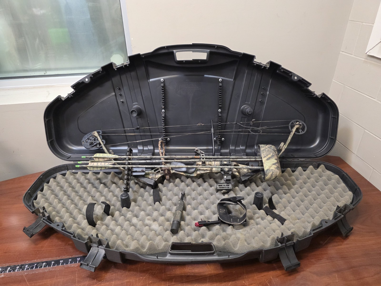 PSE Whitetail Extreme Compound Bow RH 29" 60lb Draw