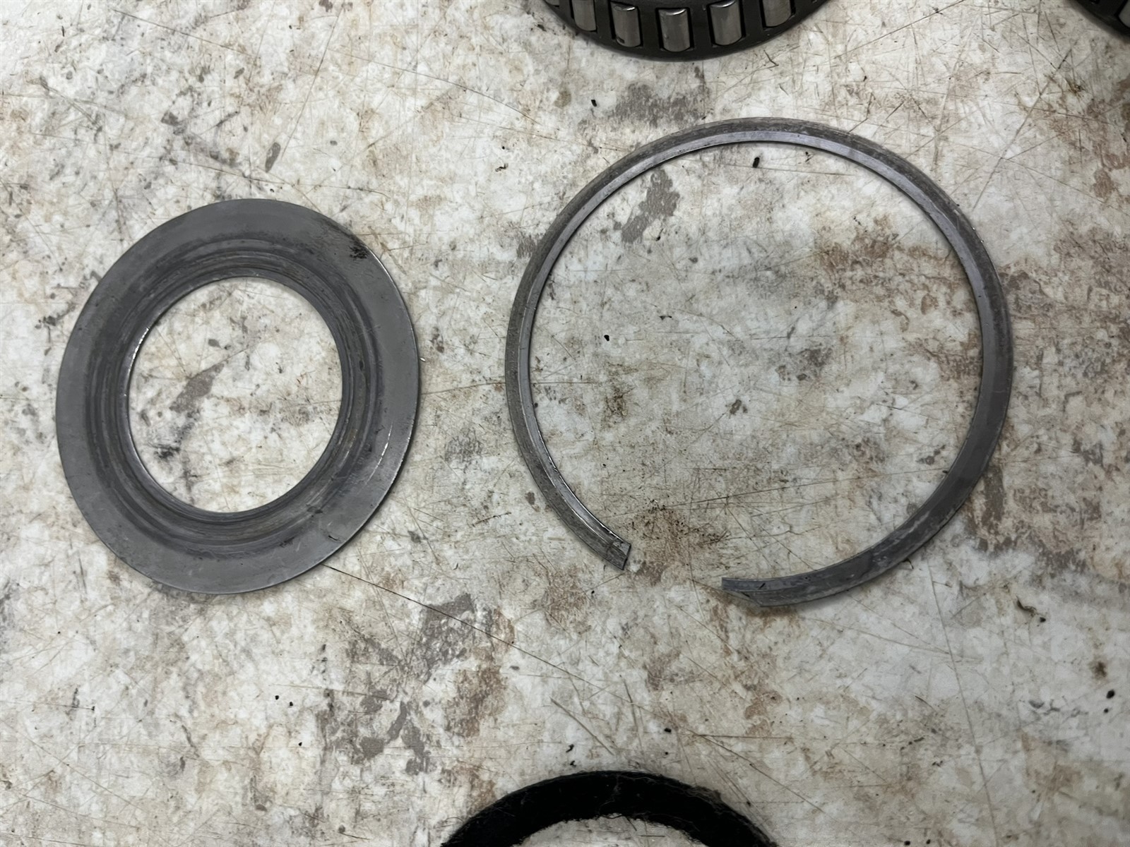 Cleveland 40-86A rim hub dust seals 153-00400 153-00300 154-01300 155-00100