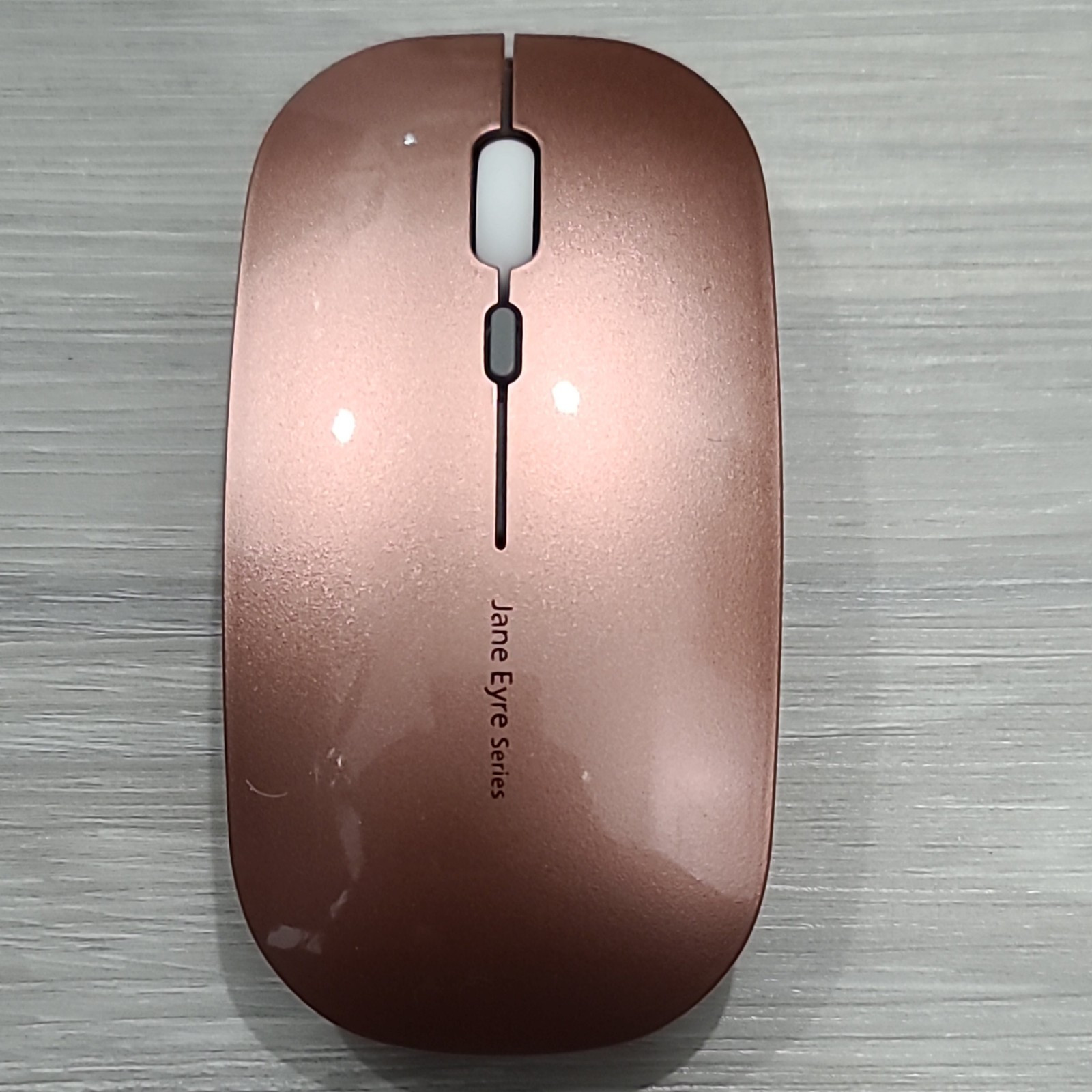 Uciefy Q5 Slim Rechargeable Wireless Mouse, 2.4G Portable Optical Silent Clicks