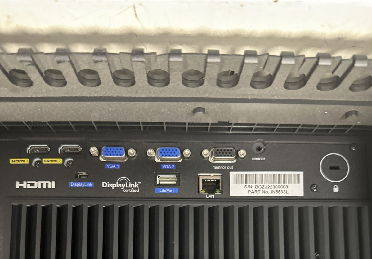 InFocus IN5533 IN5533L HD 720P WXGA 1280X800 Projector 6000 LUMENS!