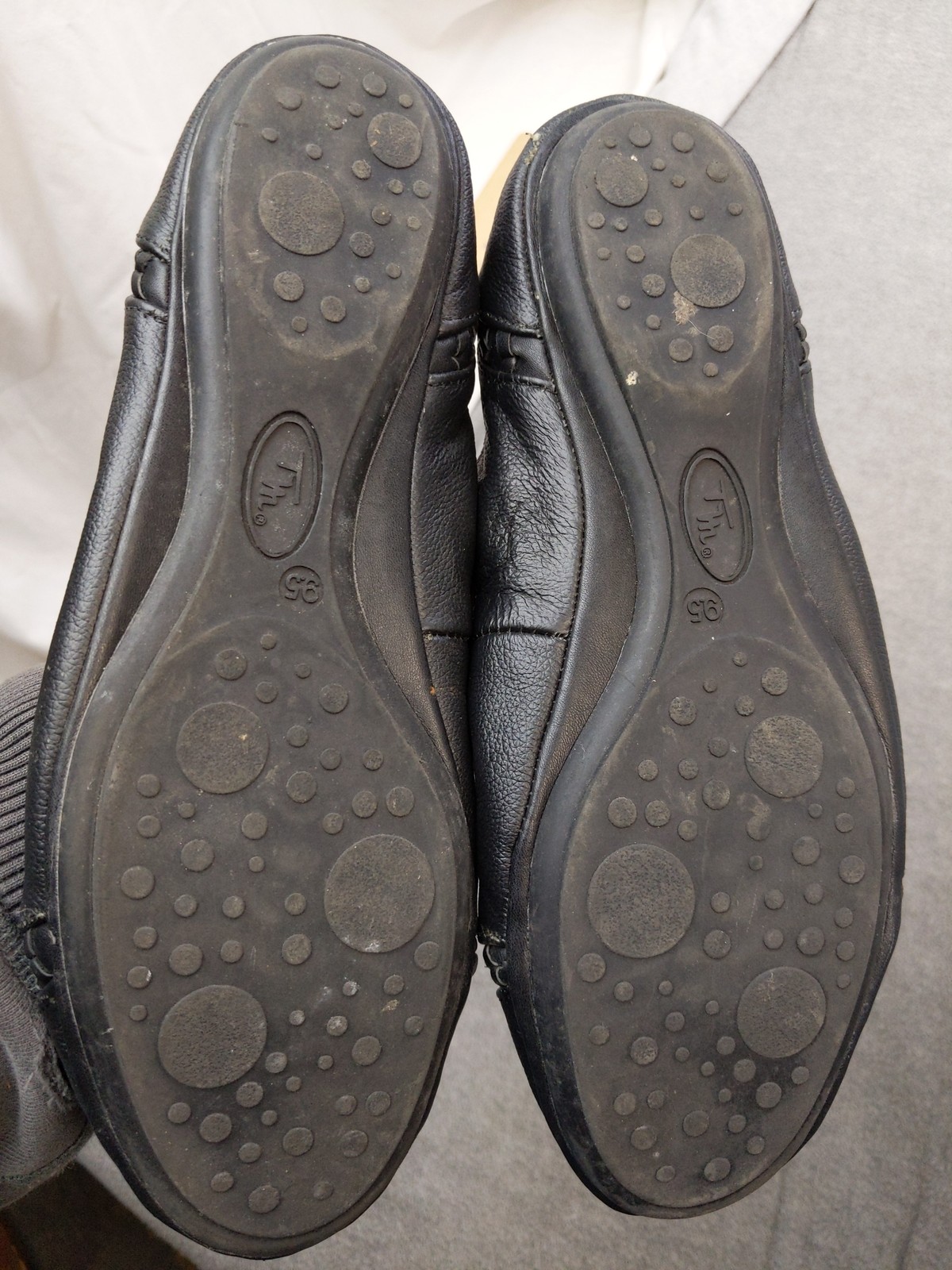 Thom McAn Shoes Womens 9.5 Black Woven Trim Ballet Flats Comfort Casual Work
