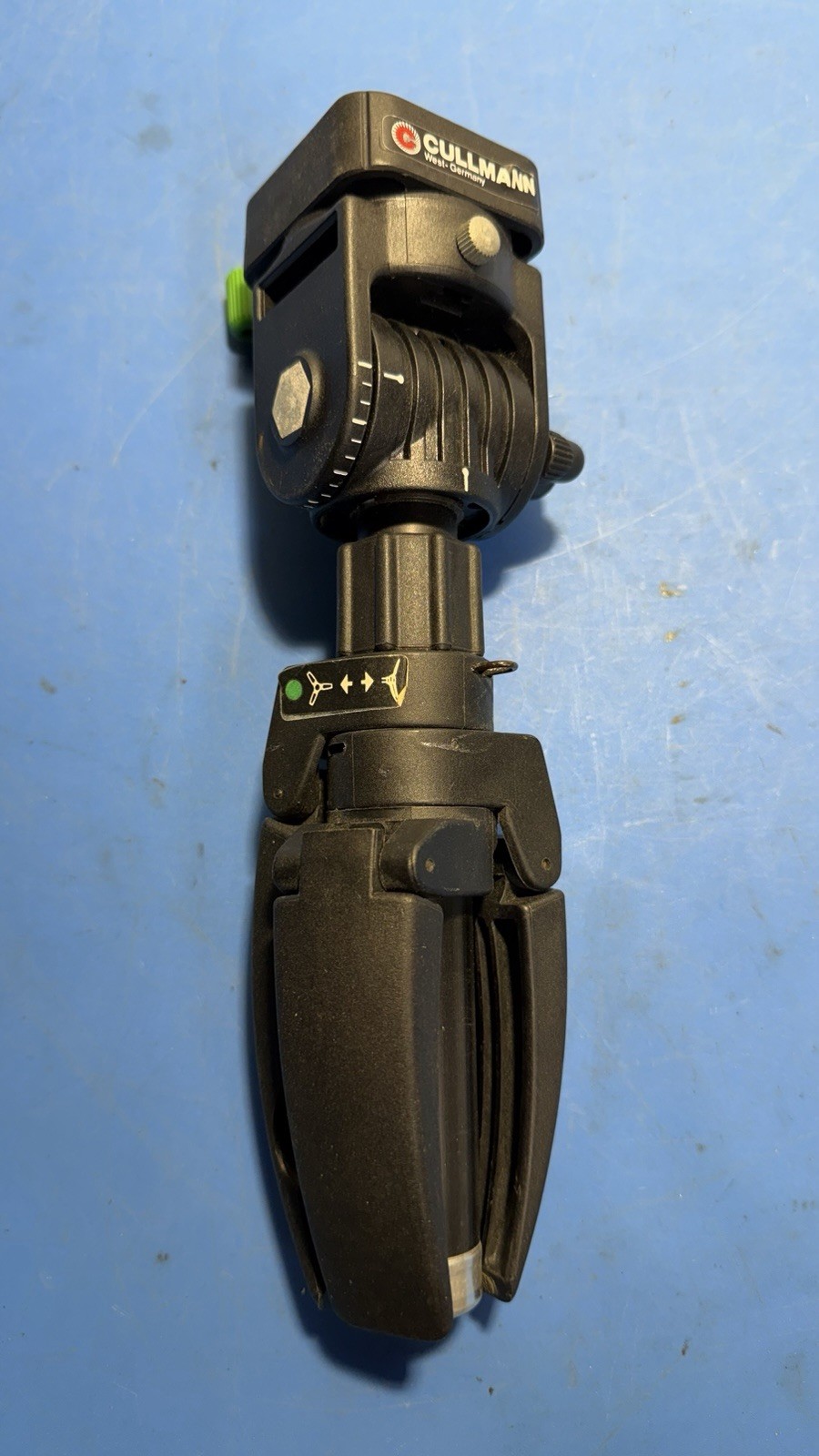 Cullmann West Germany Mini Tripod with 3-Way Pan Tilt Head Adjustable Compact