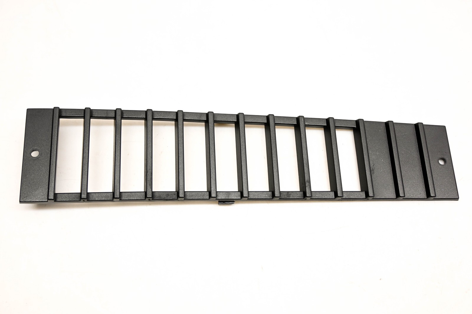 Mack 4103-5000739488, 5000739488 Renault Radiator Screen Grill NOS