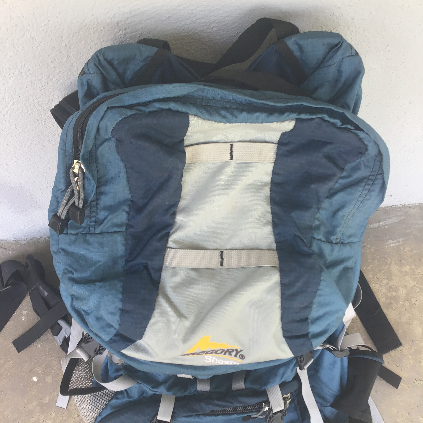Gregory Shasta Hiking Trail Camping Internal Frame Backpack Size Large Blue Gray