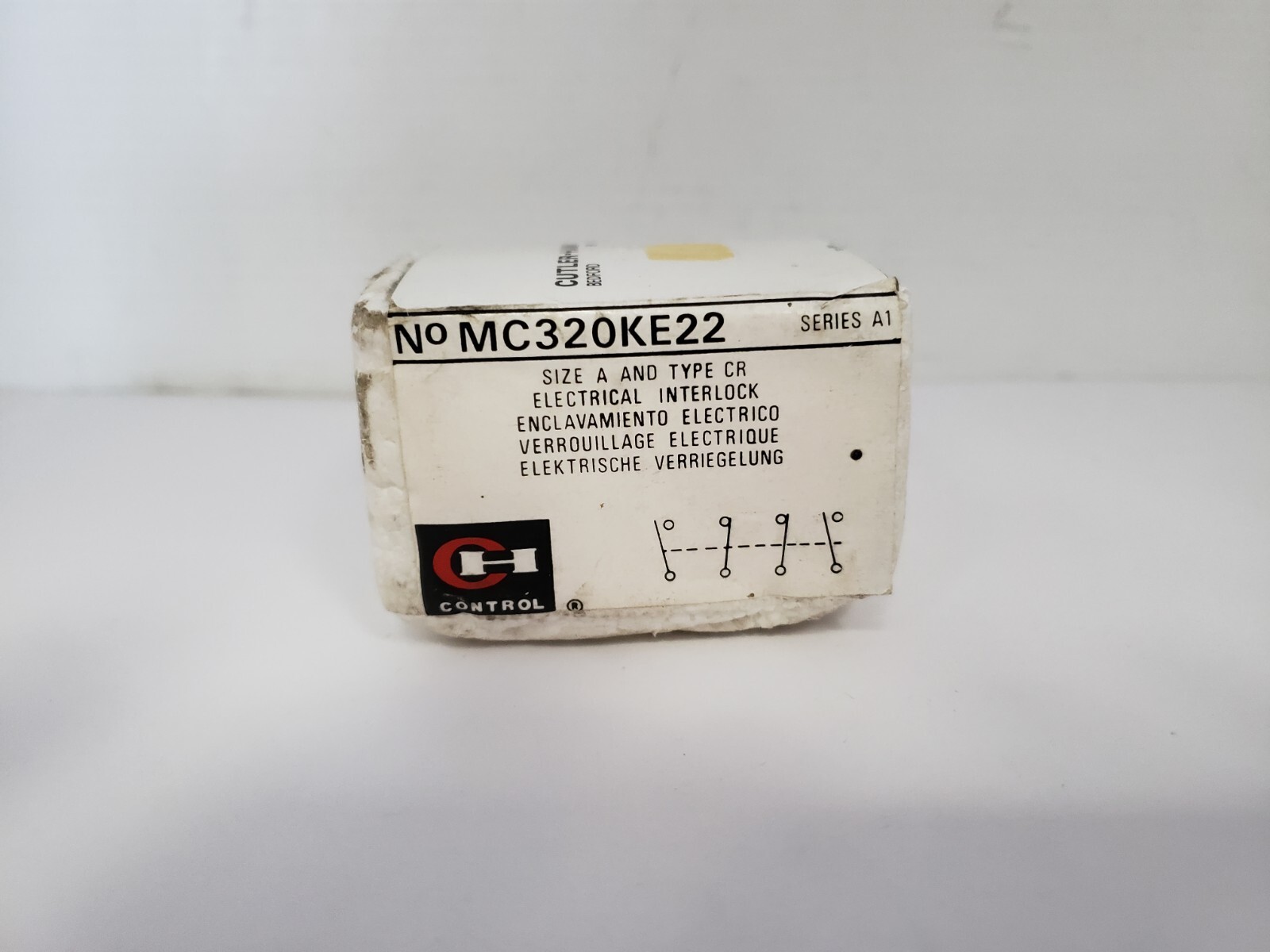 CUTLER HAMMER MC320KE22 AUXILIARY CONTACT 4 AMP 500VAC 2NC/2NO SERIES A1 NIB