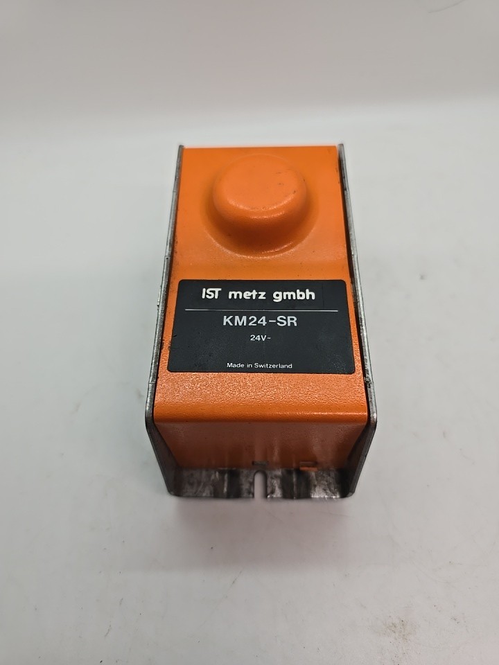 IST Metz KM24-SR 24V Actuator Industrial Rotary Servo Motor Made in Switzerland