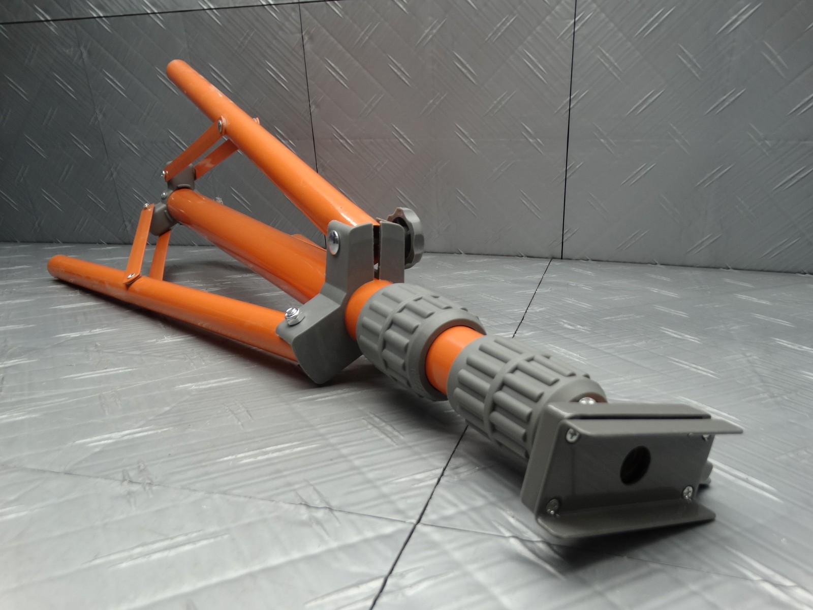 Tripod for HDX 1200W Halogen Tripod Work Light 1004067217