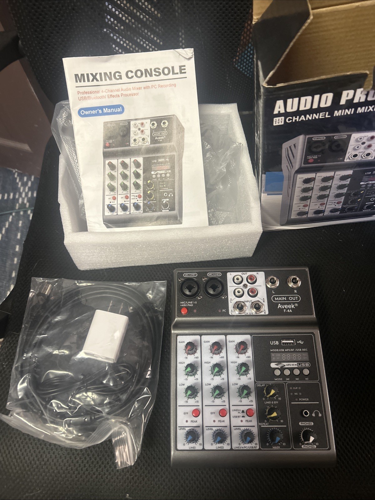 4 Channel DJ Mixer USB-compatible