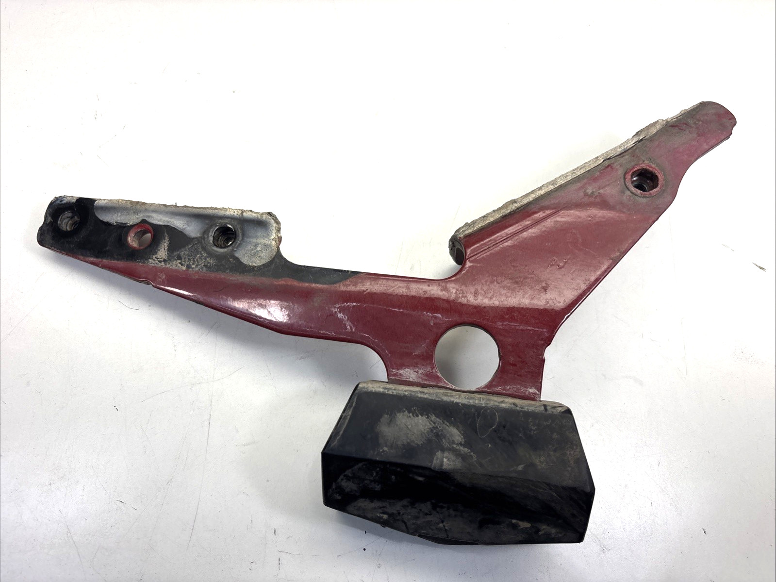 Replaces L85-6082 KENWORTH SUPPORT HOOD BRACKET
