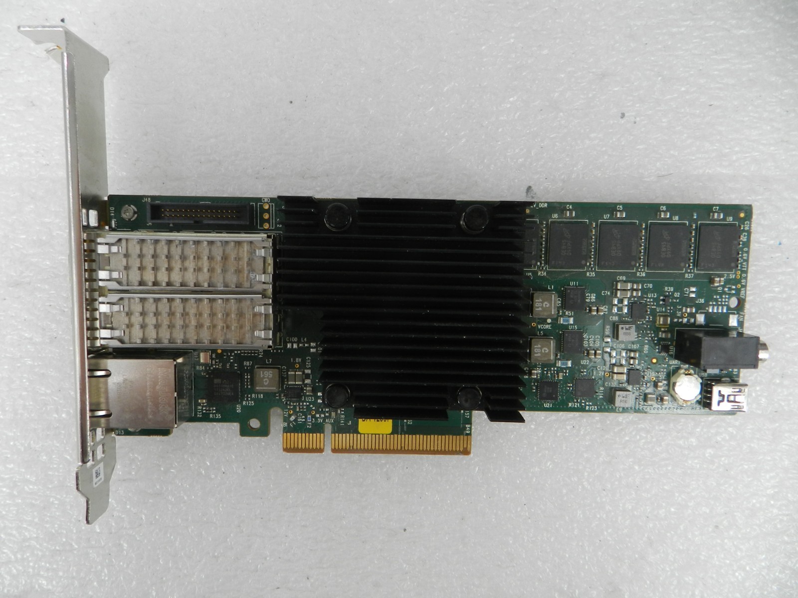 Mellanox BlueField-2 DPU 25GbE 2 Port SFP56 BF2H332A PCIe 4.0 x8 MBF2H332A-AECOT