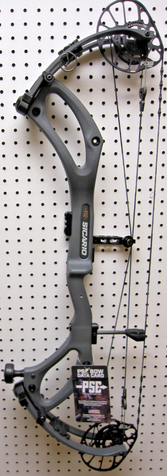 New 2026 PSE Sicario, 60#, DL 24.5"-30", RH, FDS Cam, 357fps-Carbon Bow-Charcoal