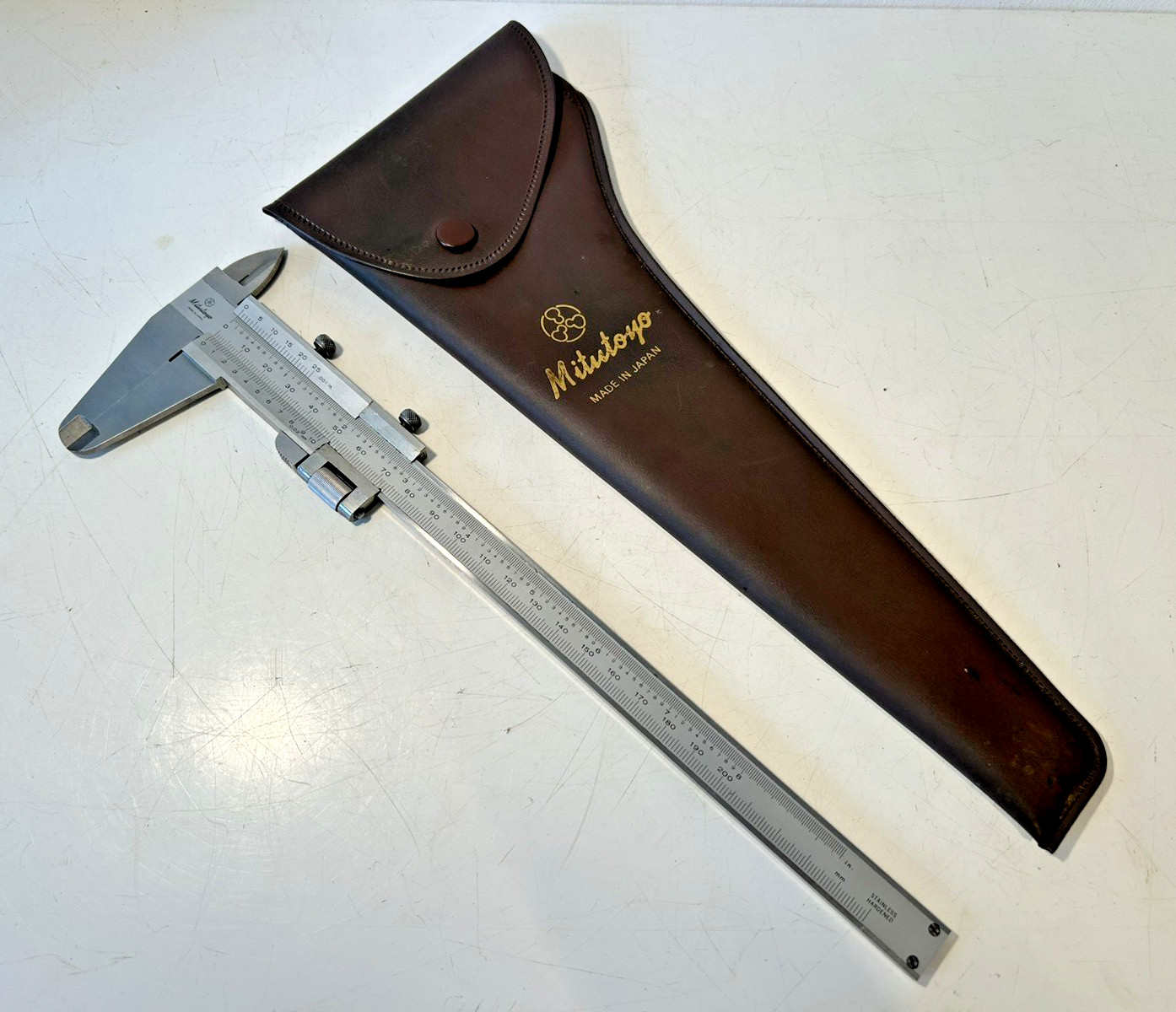 Vintage Mitutoyo Vernier Calliper Engineers Hand Tool Made in Japan with Pouch