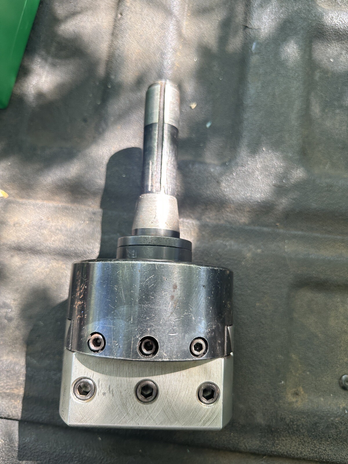 Yuasa 4” Adjustable Offset Boring Head 515-204 R8 Shank Bridgeport Milling Mach