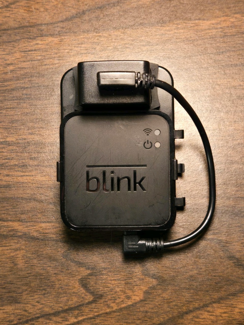 Blink Sync Module with Outlet Wall Mount BSM00203U