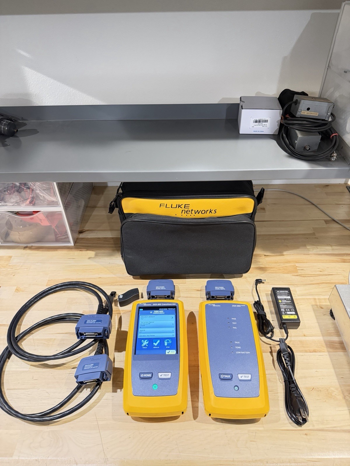 FLUKE NETWORKS DSX-602 PRO 500MHZ CABLE ANALYZER V2 W/ WIFI (TESTED) SHIPS FREE