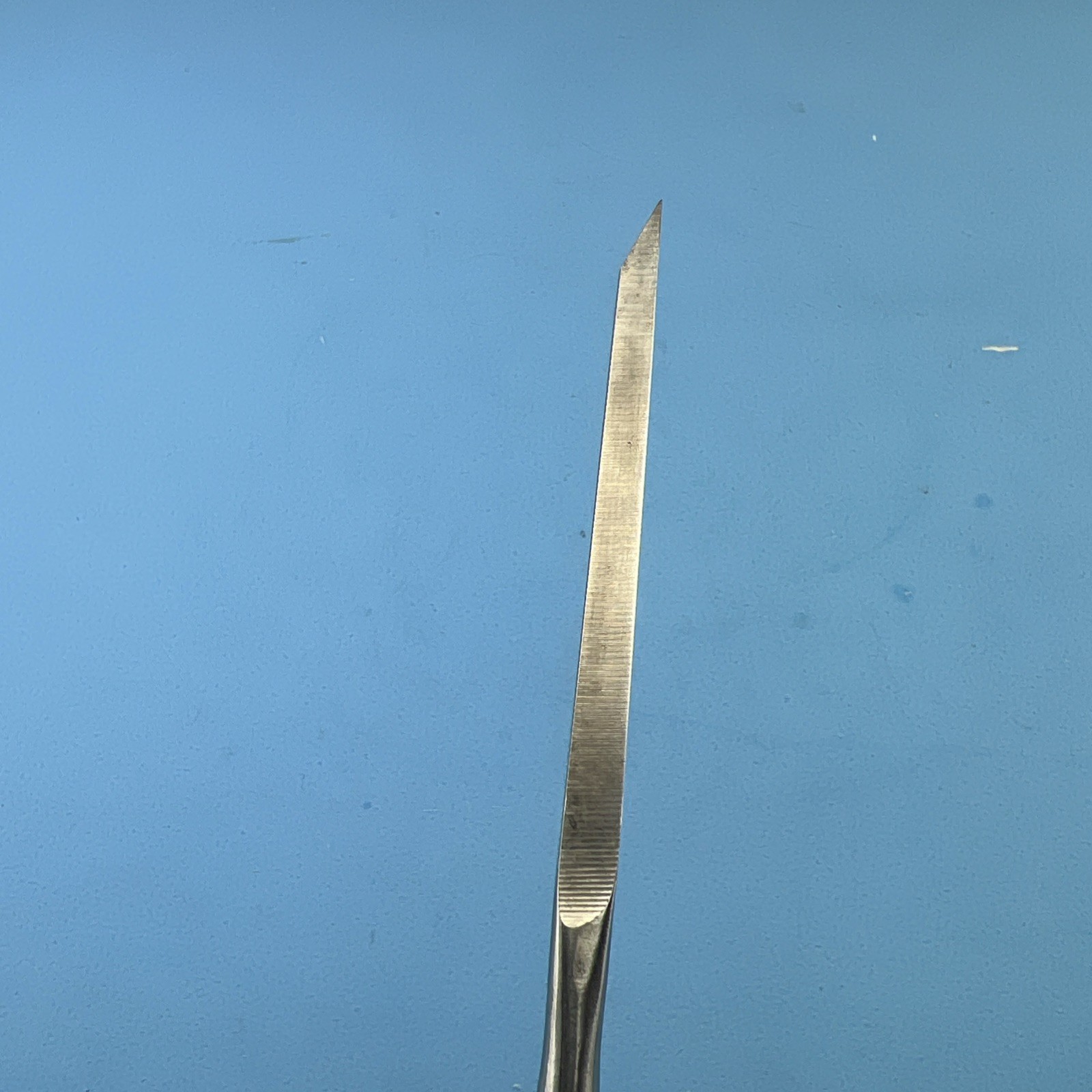 VINTAGE RARE SMALL 1/8'' WIDTH MARPLES CHISEL ,UK .