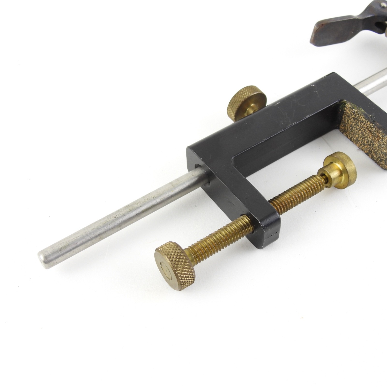 API Fly Tying Vise. W/ Clamp.