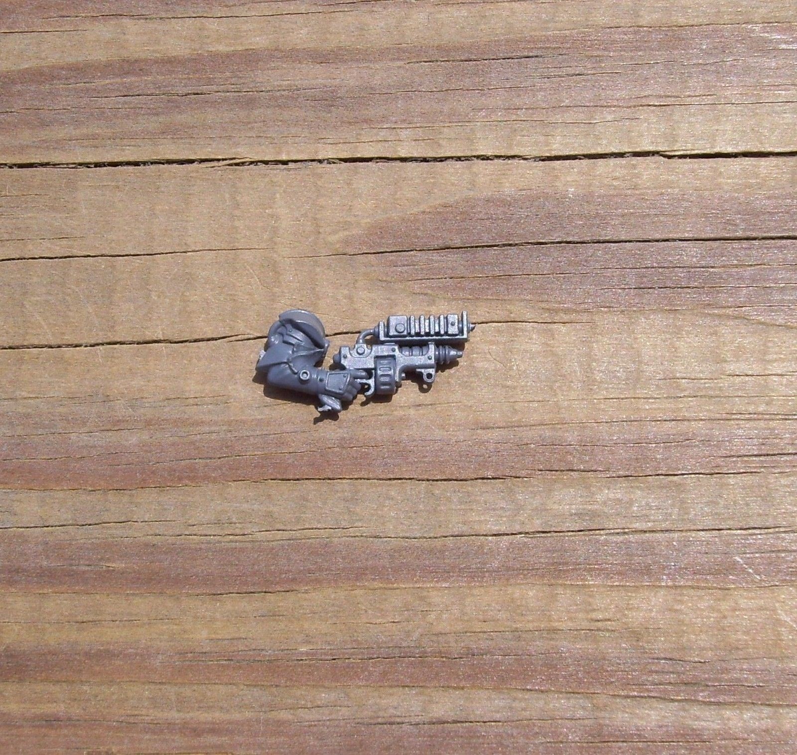40K Adeptus Mechanicus Skitarii Arc Pistol Bits