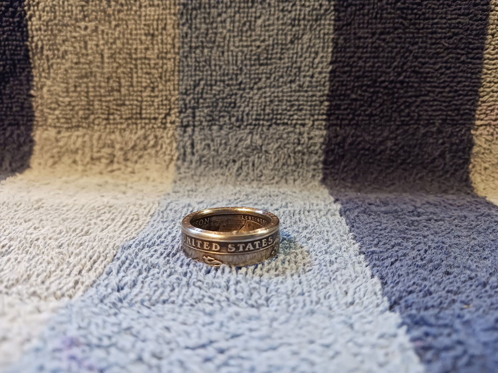 2008 Handcrafted A. J ackson 1 Dollar Coin Ring Size 9 (A)