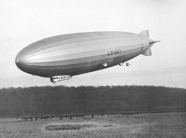 Old Aviation History Photo Navy Dirigible Los Angeles Taking Off In Washington