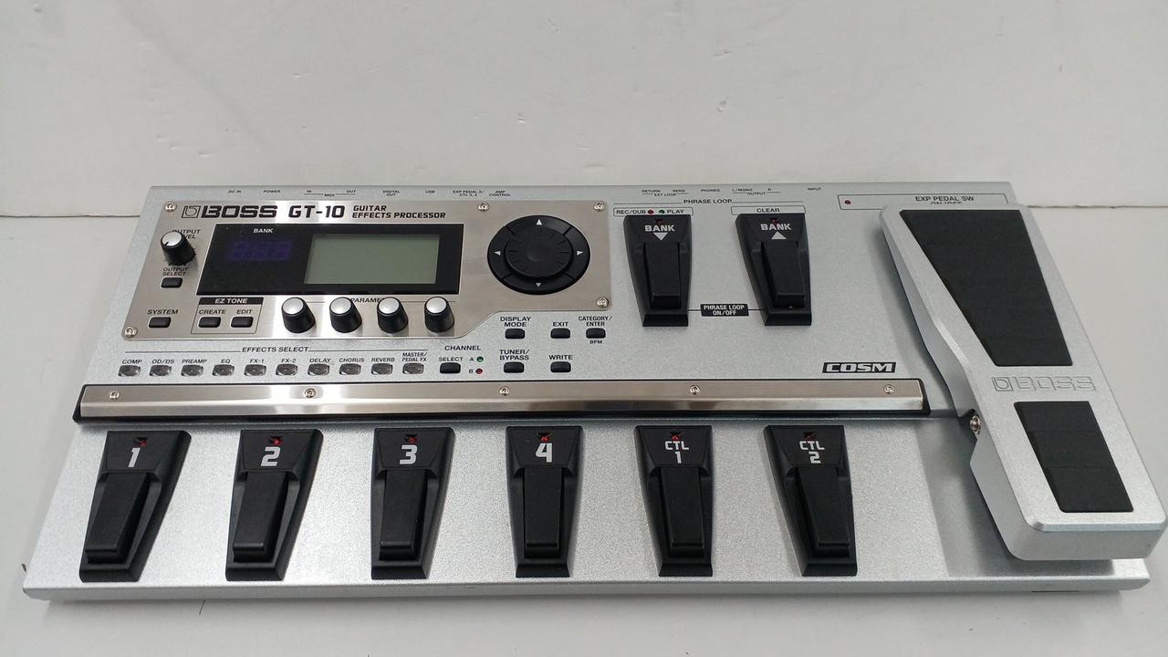 BOSS GT-10 MULTI-EFFECTOR 978799