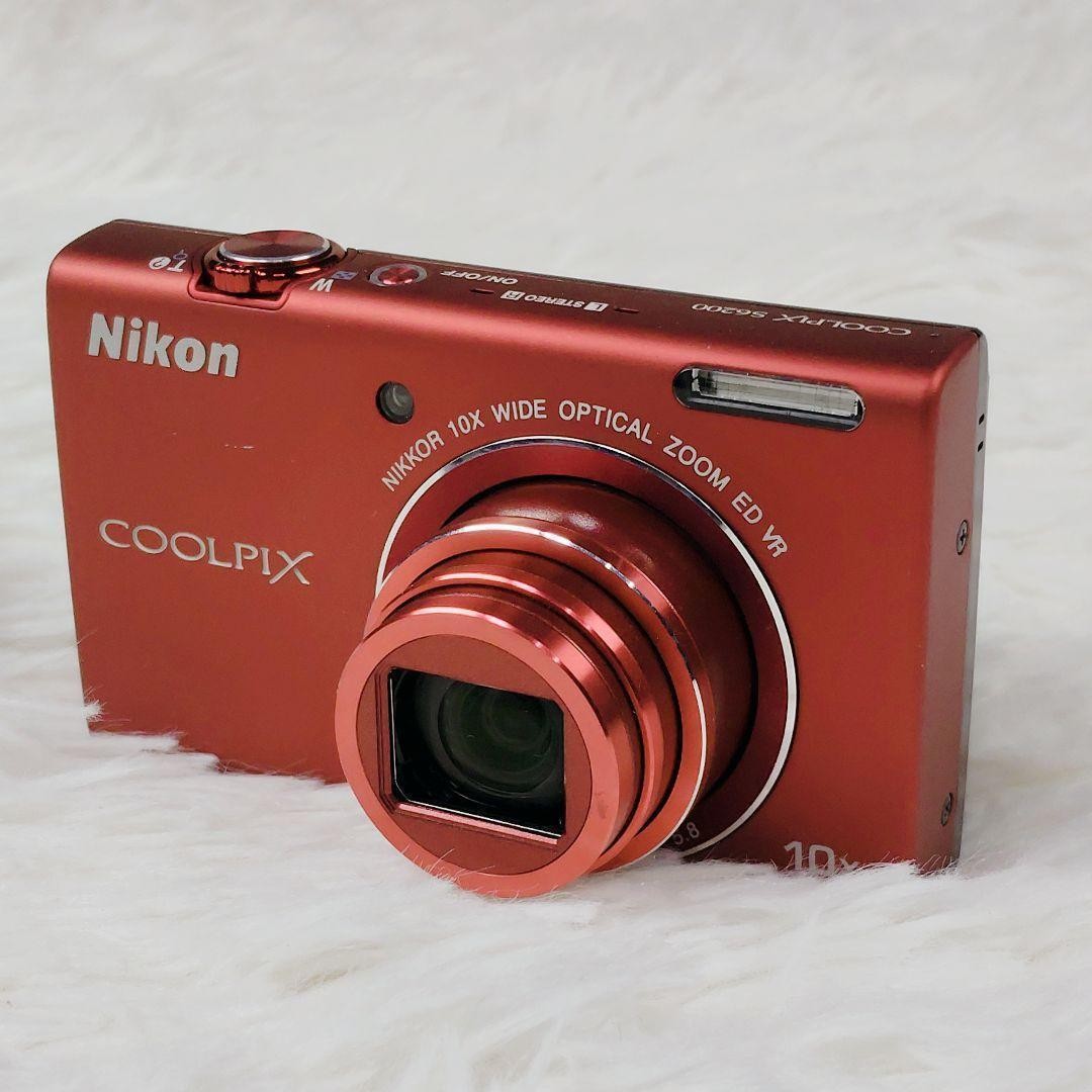 Excellent Nikon COOLPIX S6200 Brilliant Red (with Accessories)