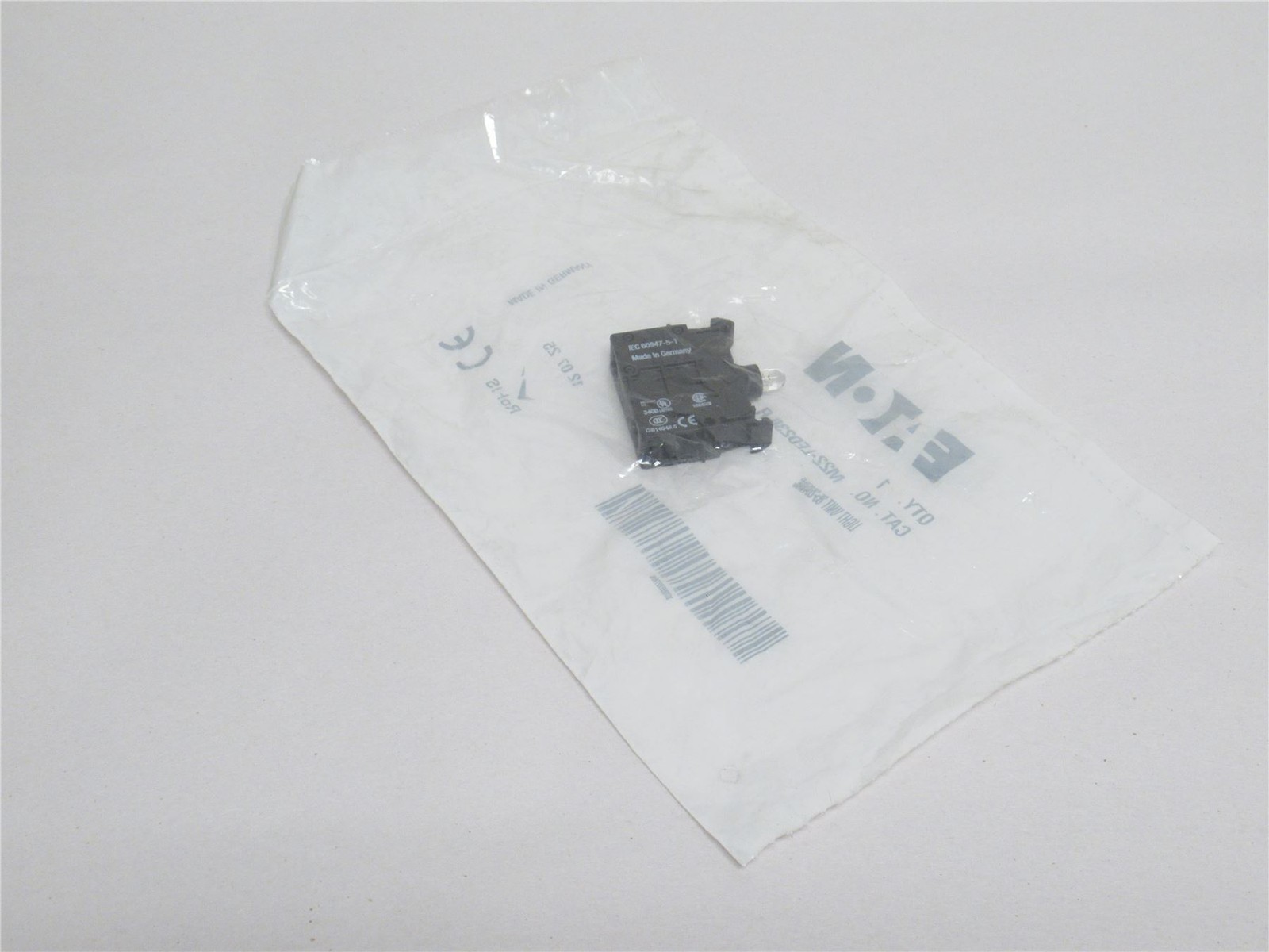 240302 New-No Box; Eaton M22-LED230-R LED Light Unit; 85-264VAC/VDC