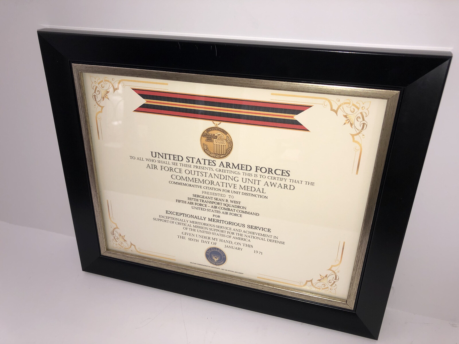 AIR FORCE OUTSTANDING UNIT AWARD COMMEMORATIVE MEDAL CERTIFICATE ~ Type 1