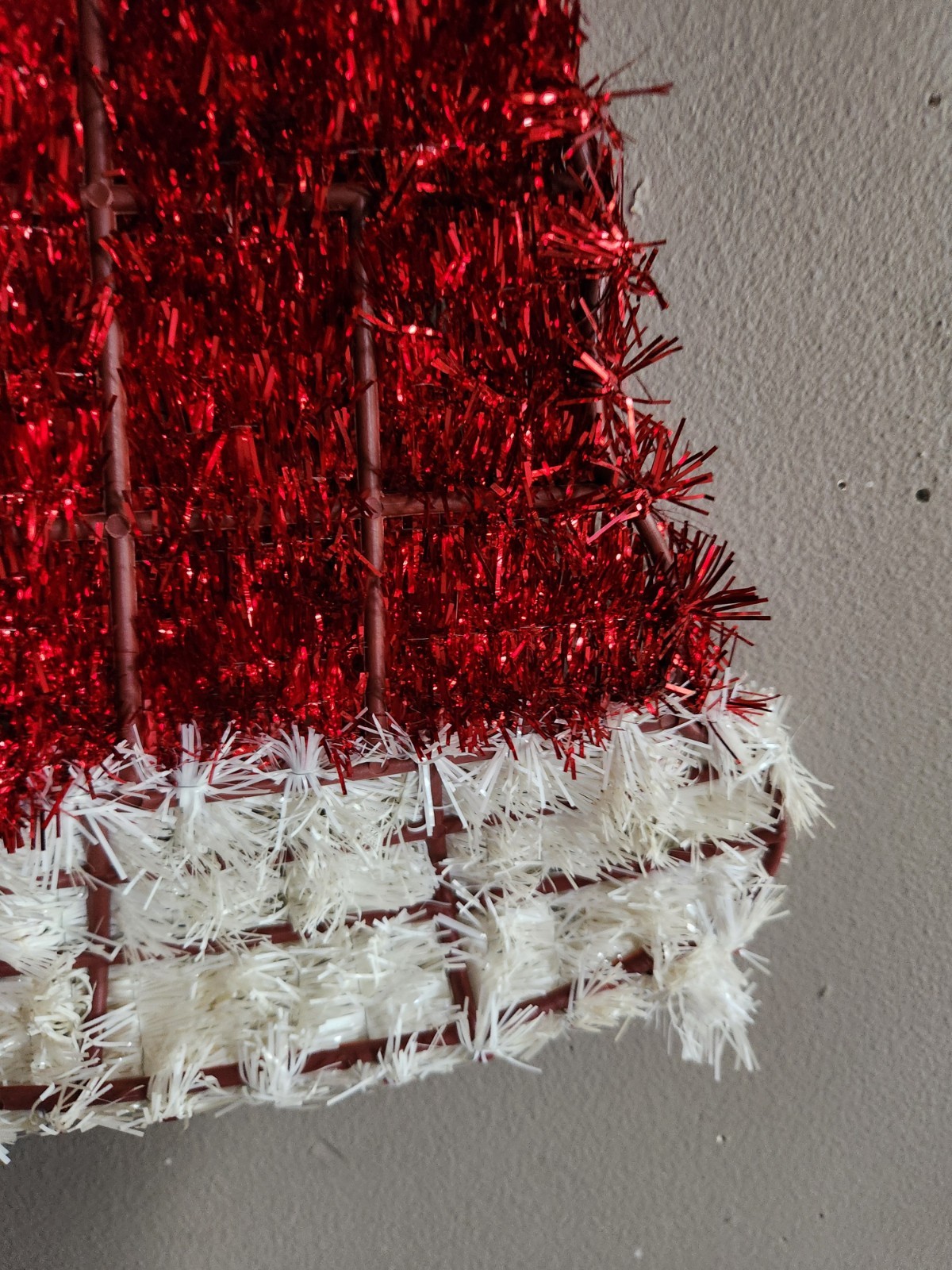 Tinsel Santa Claus Hat Decoration • Hanging • 13½"×9"