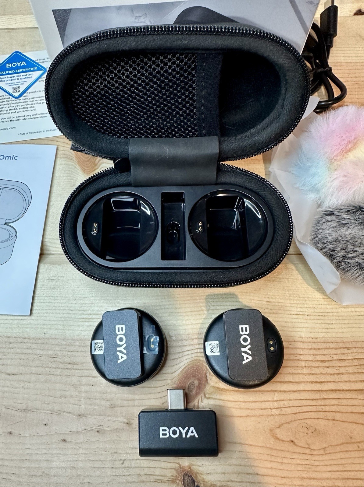 BOYA Omic-U Ultra compact Dual Channel Wireless Microphones 2.4GHz Black