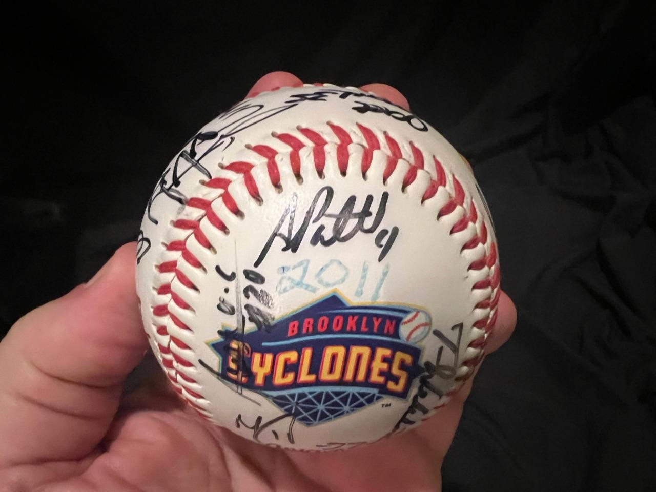 Original Authentic Player Signature Signed Team Brooklyn Cyclones Baseball 2011
