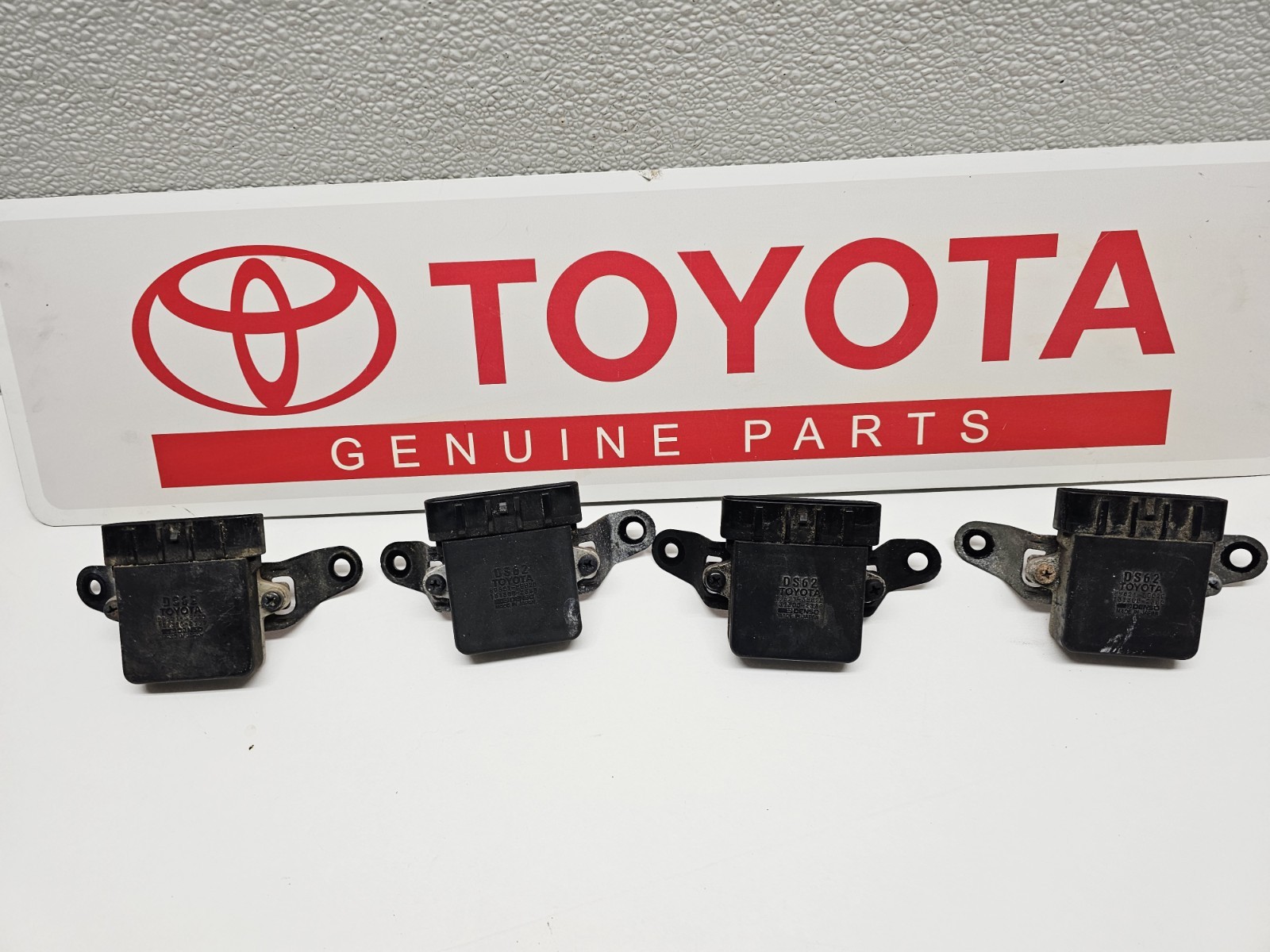 1996-2002 TOYOTA 4RUNNER IGNITION IGNITER CONTROL MODULE UNIT 89621-35020 DS62
