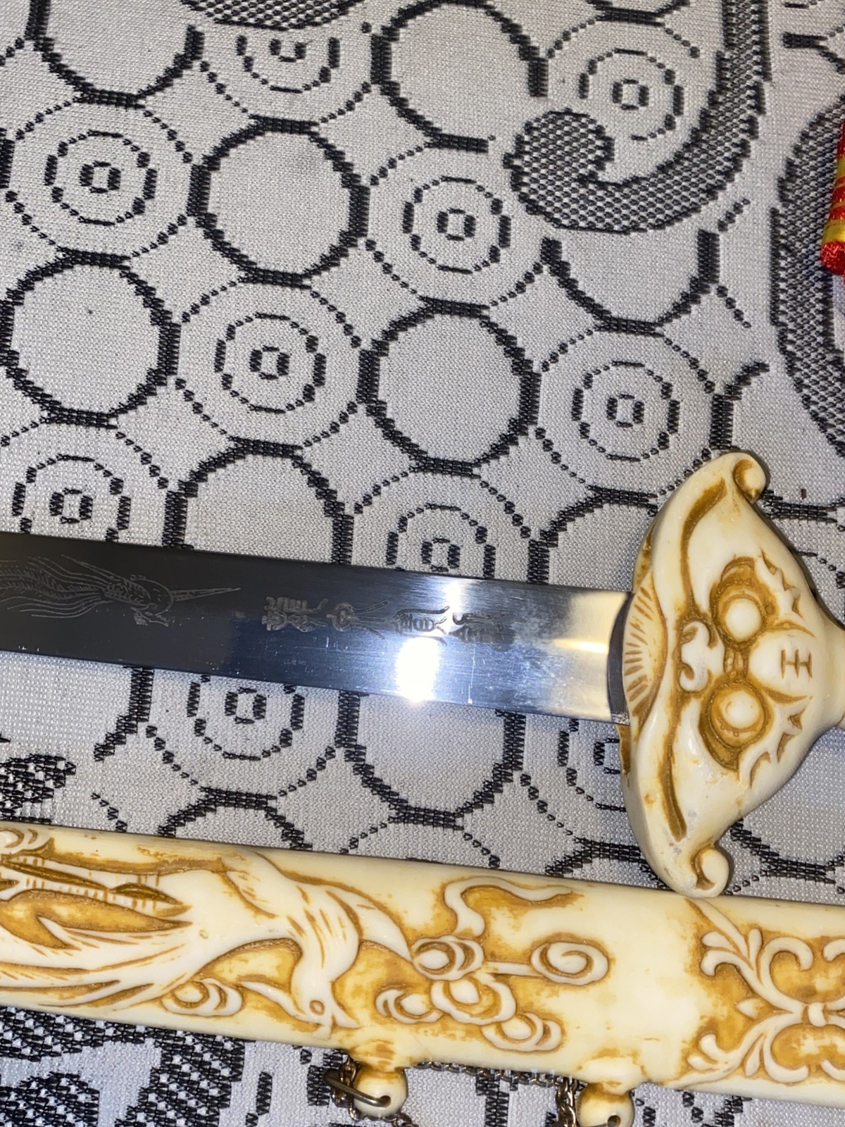 Rare Chinese dagger sword with holder