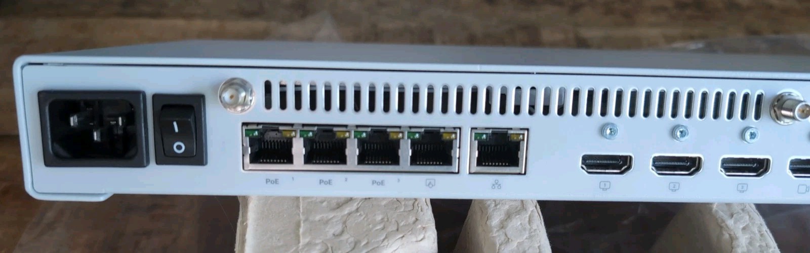 Cisco Codec EQ CS-COD-EQ-K9 V01