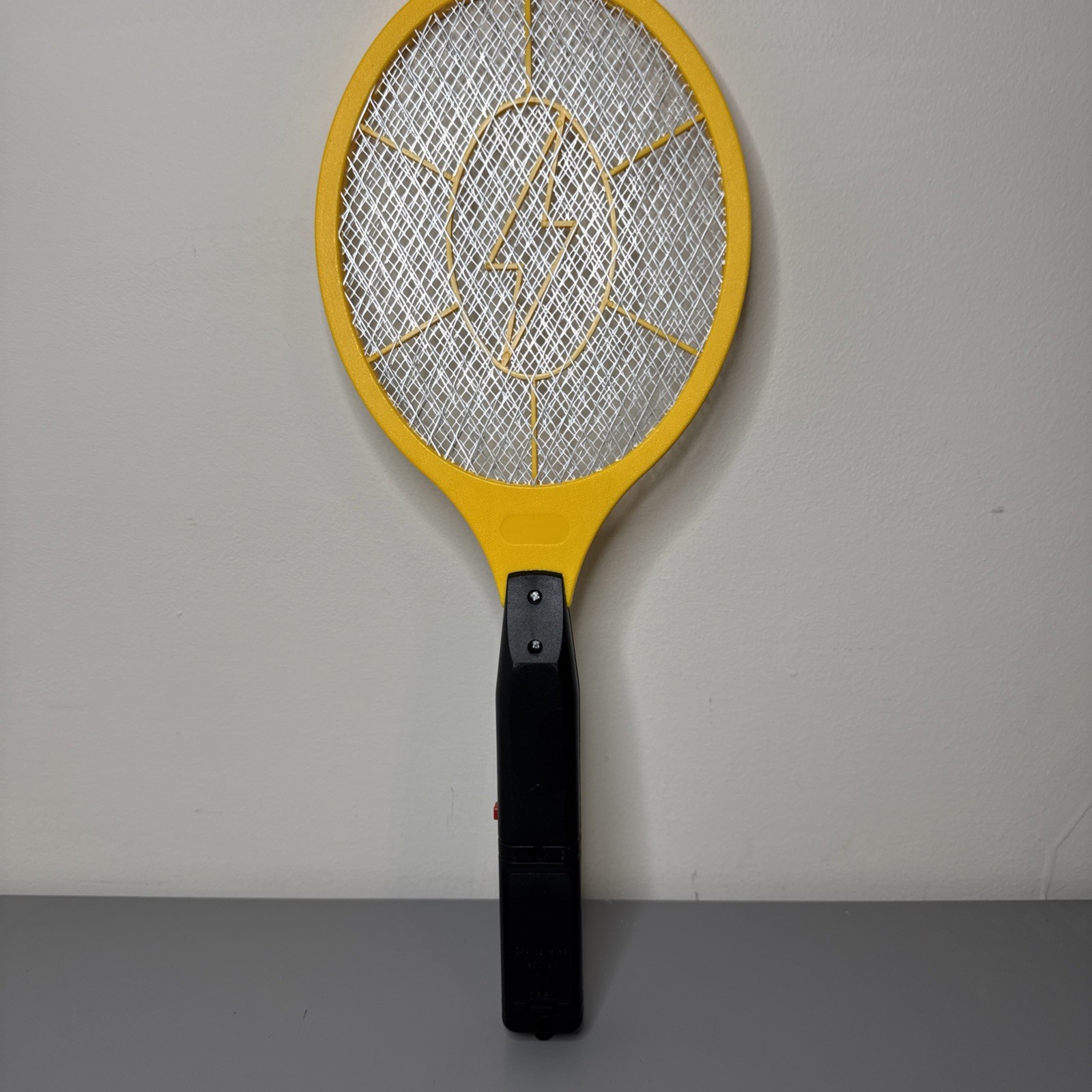 Electronic Fly & Insect Swatter 3 Layers Racket Style - Tested, + Batteries!