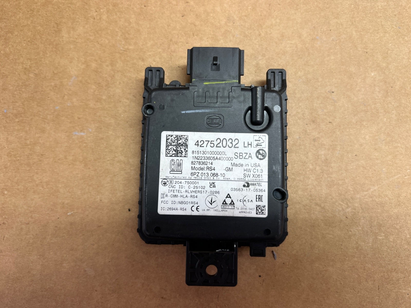 OEM 2021-2023 CHEVROLET TRAILBLAZER REAR LEFT BLIND SPOT RADAR SENSOR 42752032