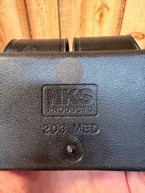 Hks Speedloader leather pouch, Two Hks speed loaders, A Zoom 357 snap caps