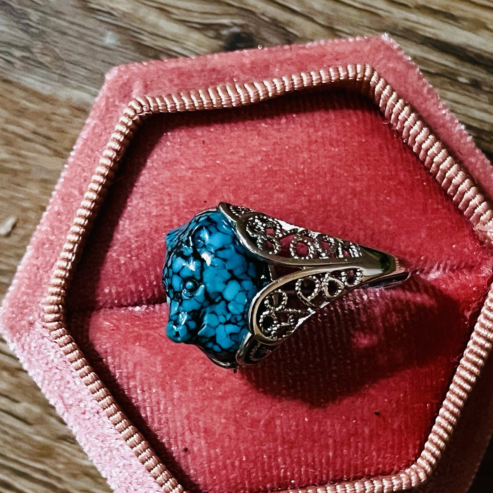 Hand-carved Turquoise Wolf Ring Statement Men’s Ring Amulet Size Fixable