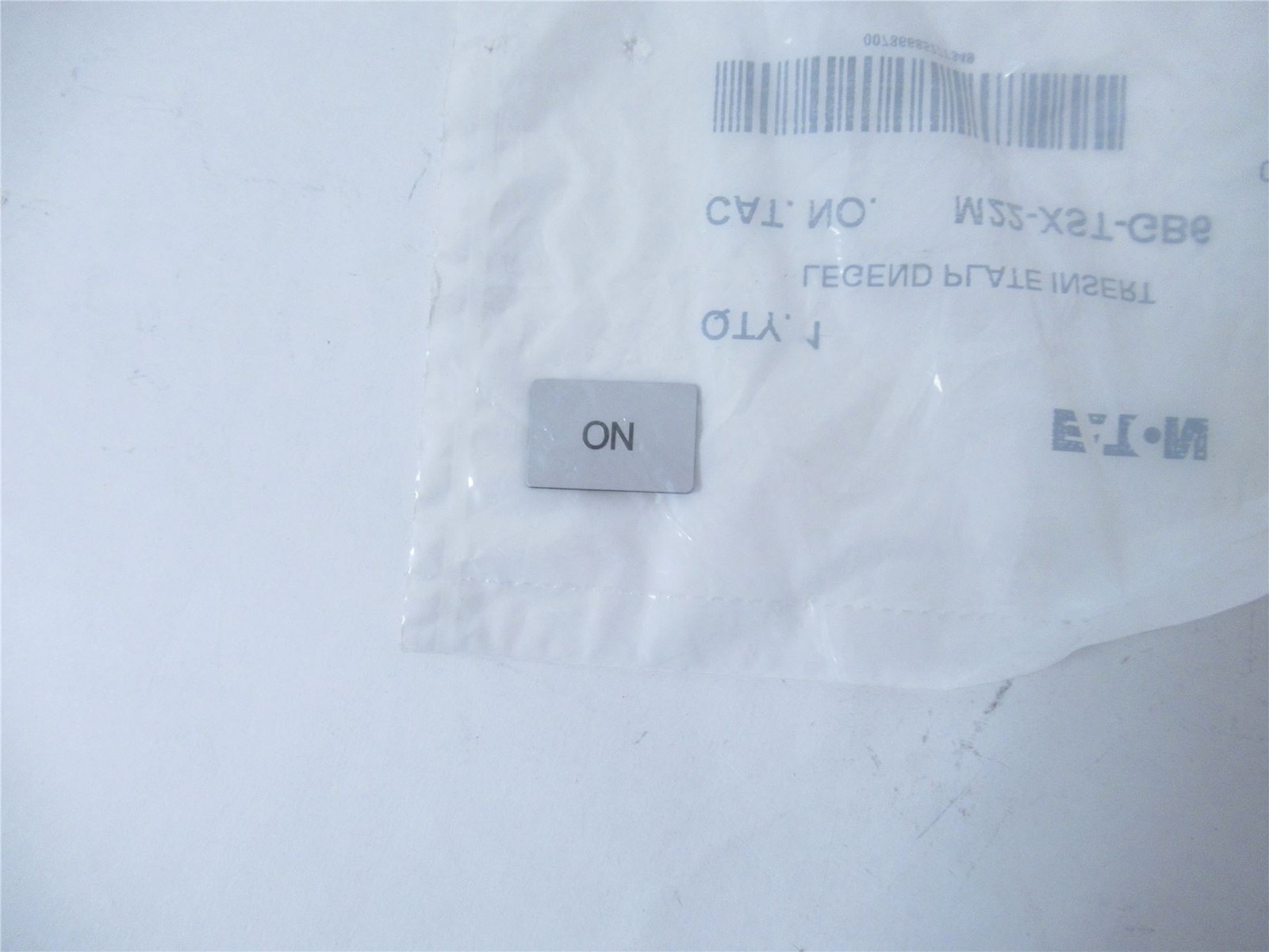 240455 New In Box; Eaton M22-XST-GB6 Legend Plate Insert - "ON"