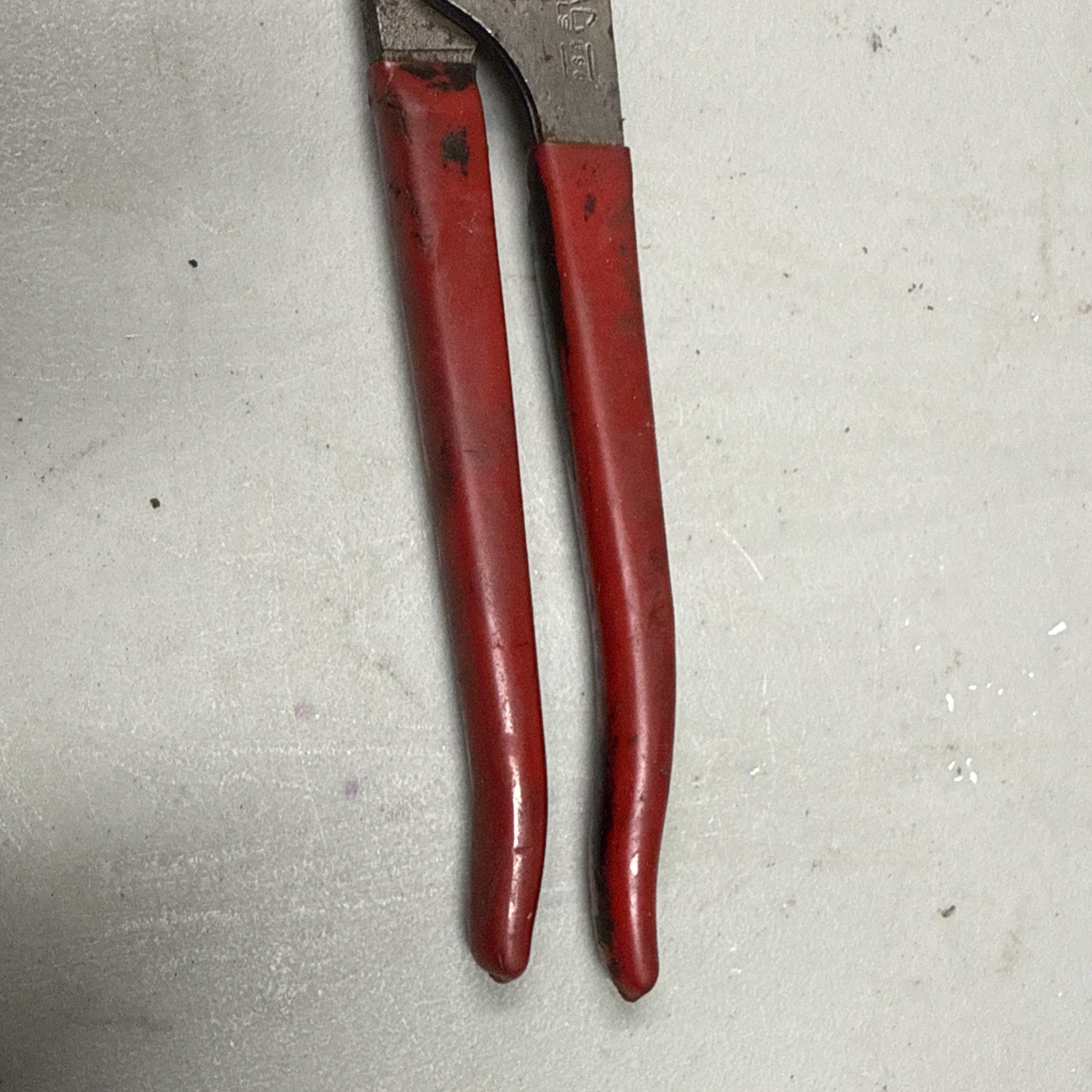Vintage Mac tools M410G Battery Pliers