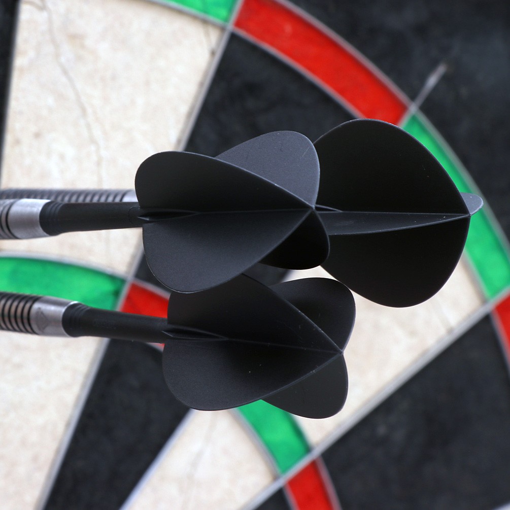 CUESOUL Integrated Dart Shaft and Flights 6 Pieces Teardrop Shape-Black 28mm