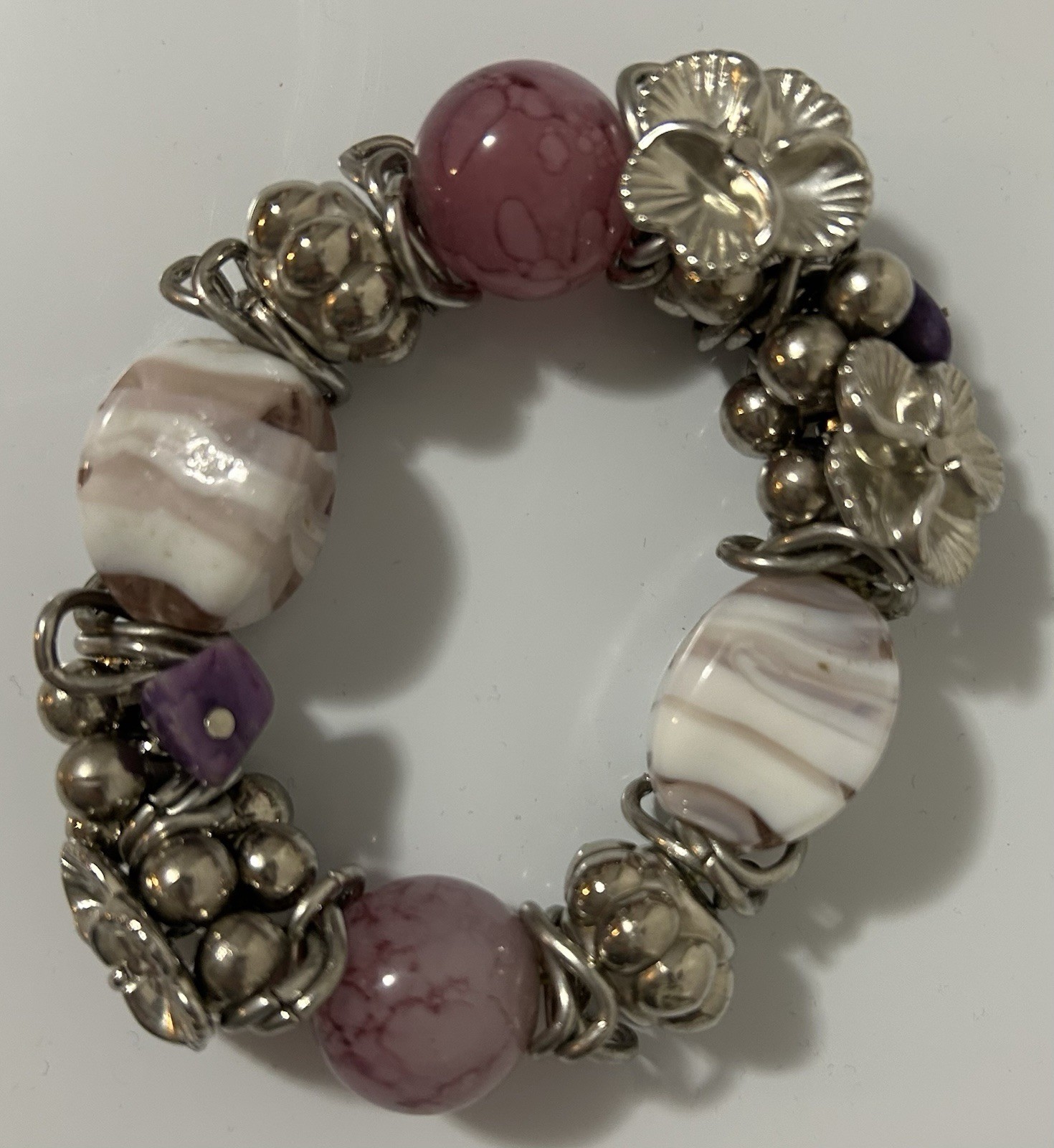 Women's Elastic Stretch Bracelet Purple & Silver Beaded With Flowers